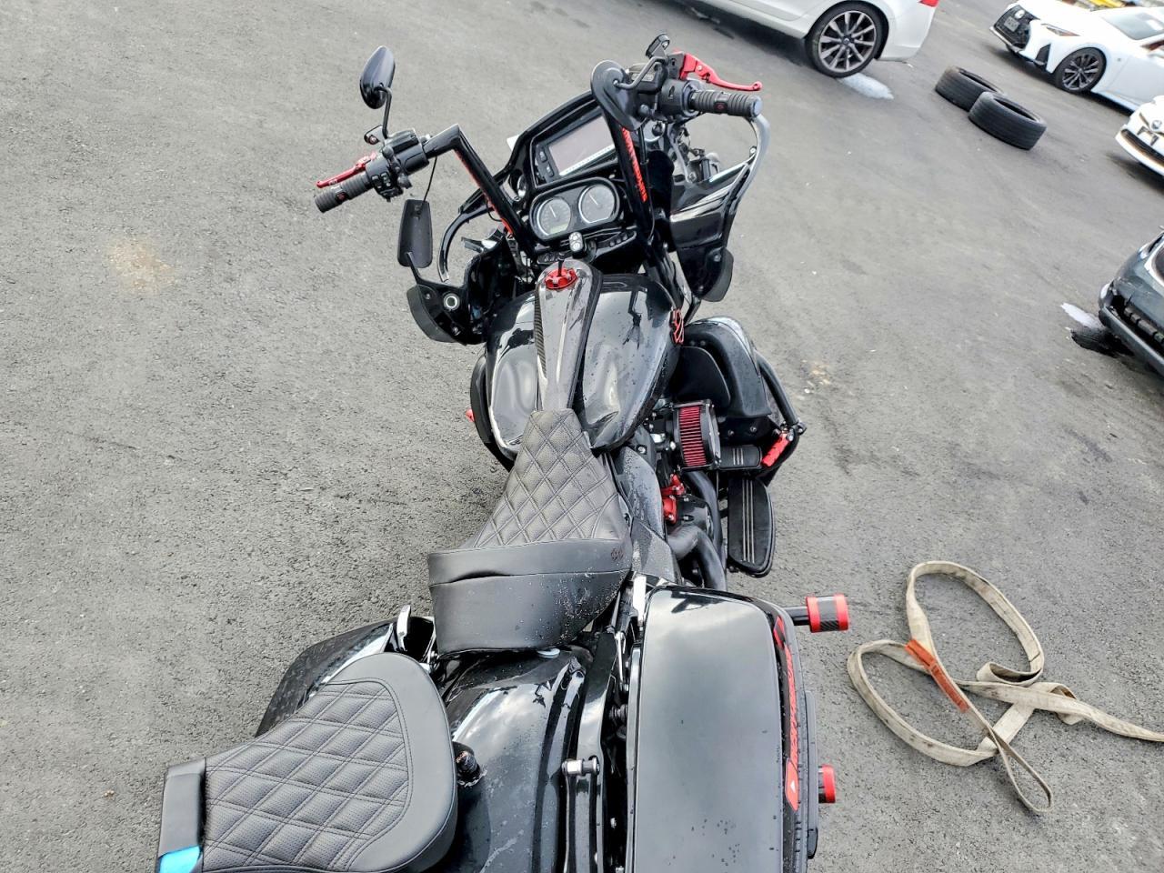 2018 Harley-Davidson Fltrxs Road Glide Special