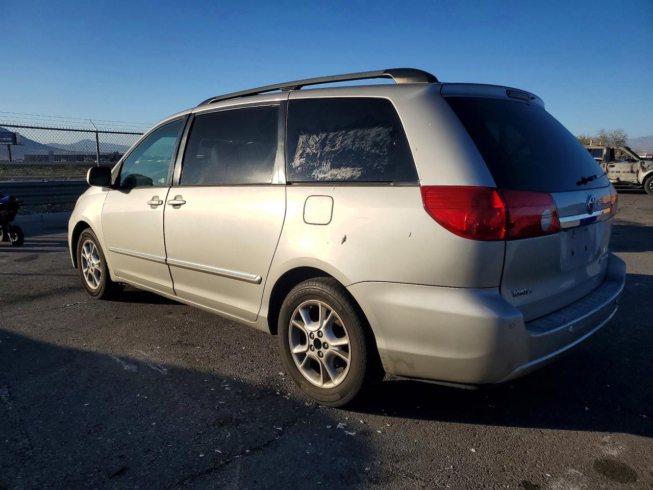 2006 Toyota Sienna xle