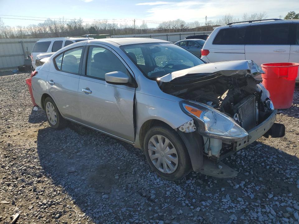 2018 Niss Versa