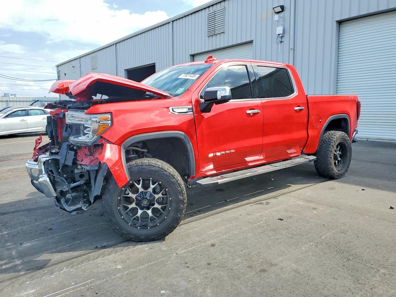 2020 GMC Sierra K1500 SLT