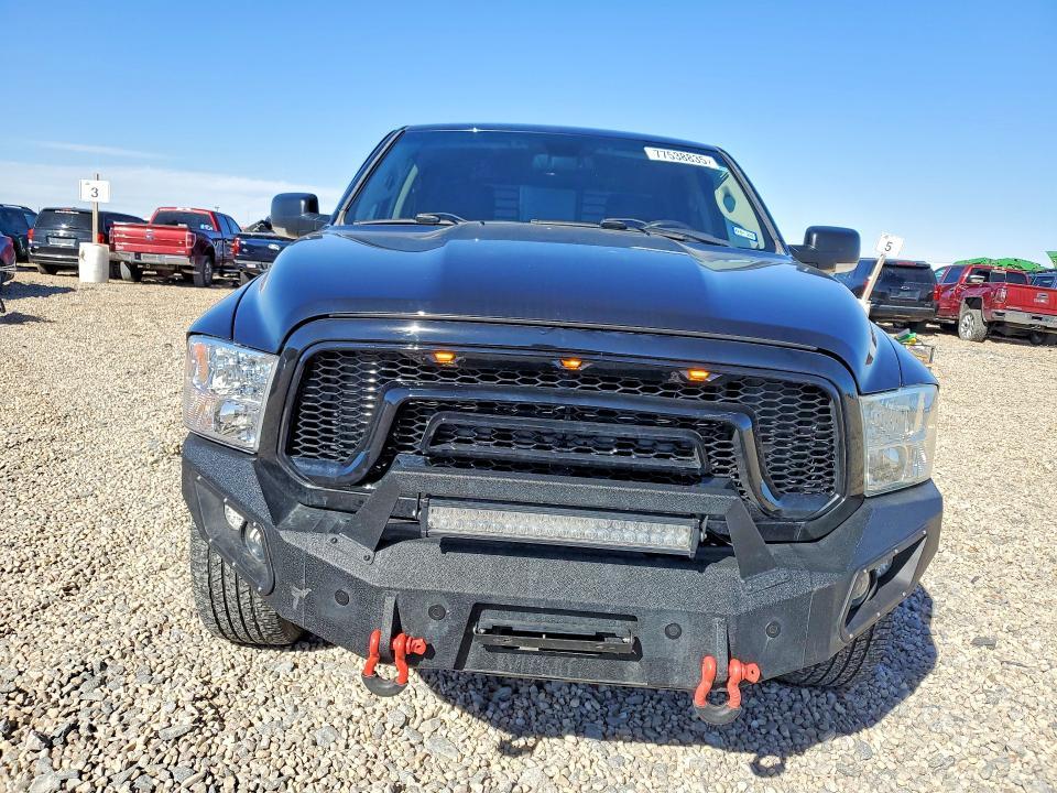 2015 Dodge Ram 1500 slt