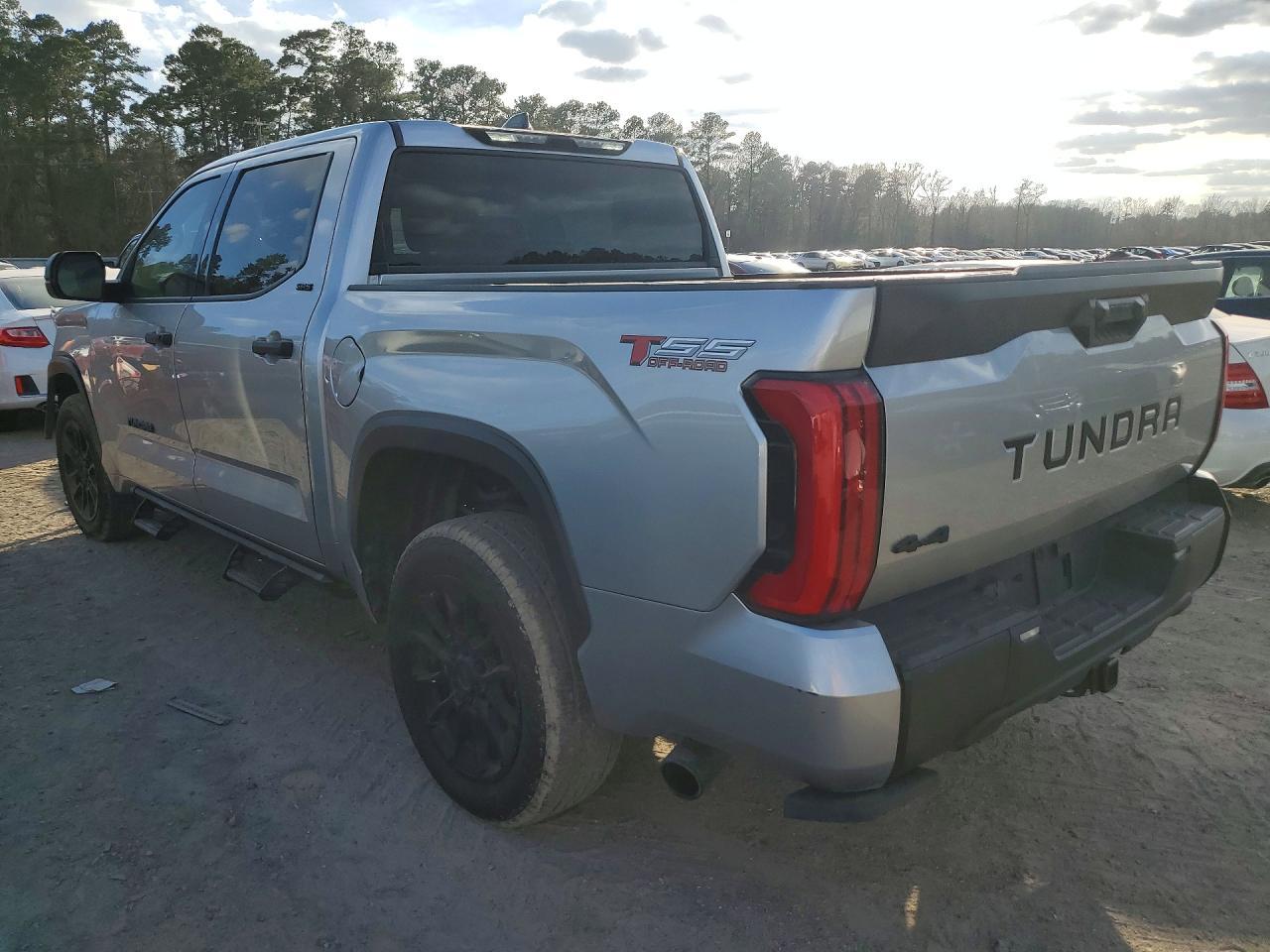 2023 Toyota Tundra SR5