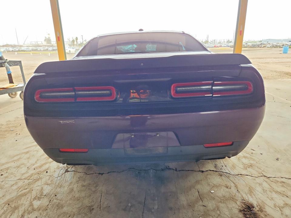 2021 Dodge Challenger r