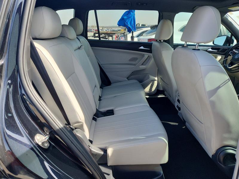 2022 Volkswagen Tiguan se R-line Black