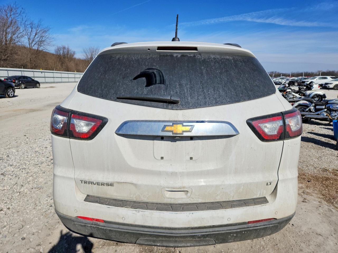 2017 Chevrolet Traverse lt