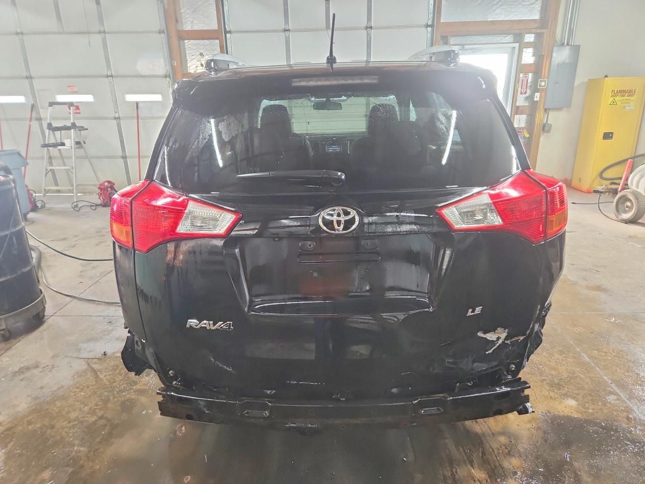 2014 Toyota Rav4 le