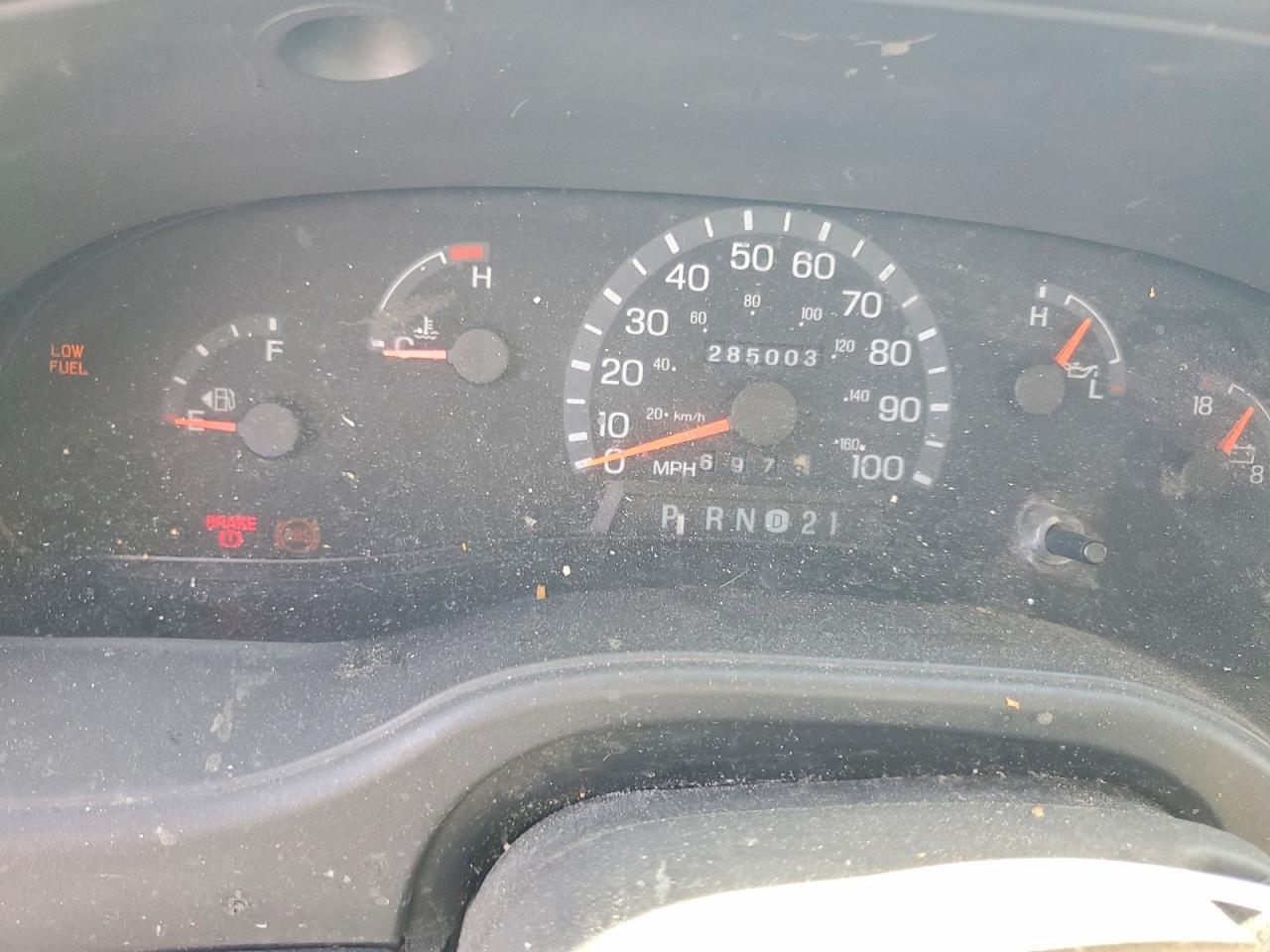 2003 Ford Econoline E150 van
