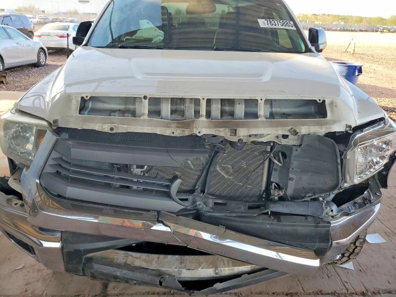 2014 Toyota Tundra SR5