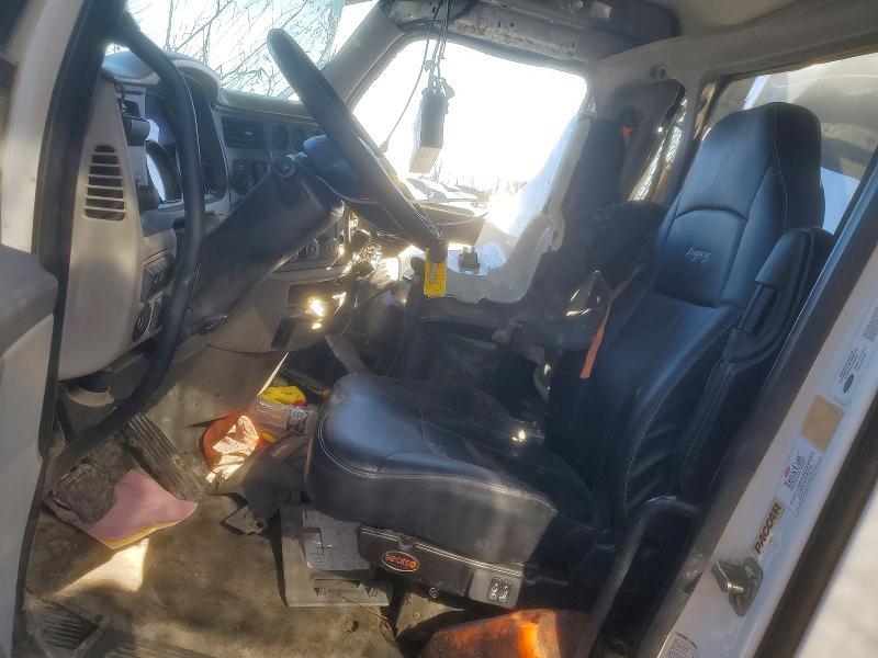 2020 Peterbilt Tractor 2020 Peterbilt 567 Semi Truck
