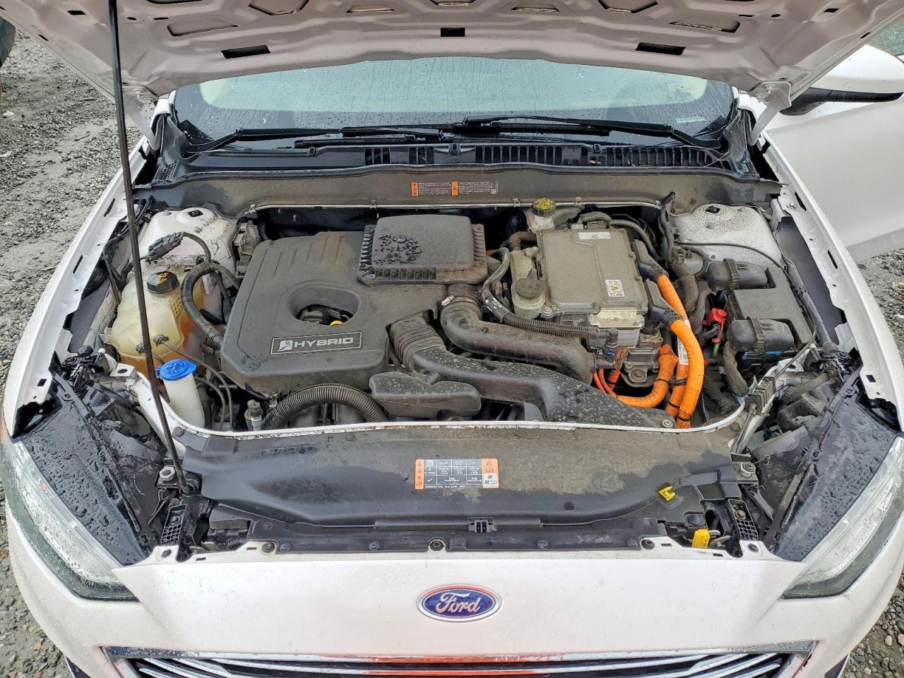 2020 Ford Fusion se