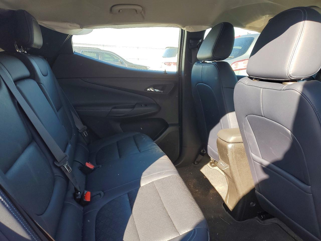 2022 Chevrolet Bolt euv lt