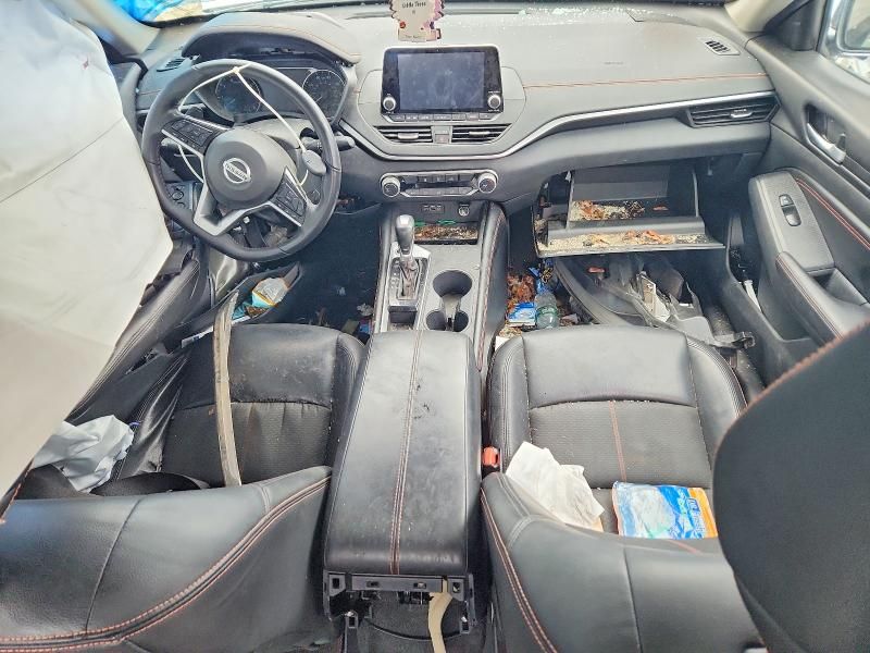 2021 Nissan Altima sr