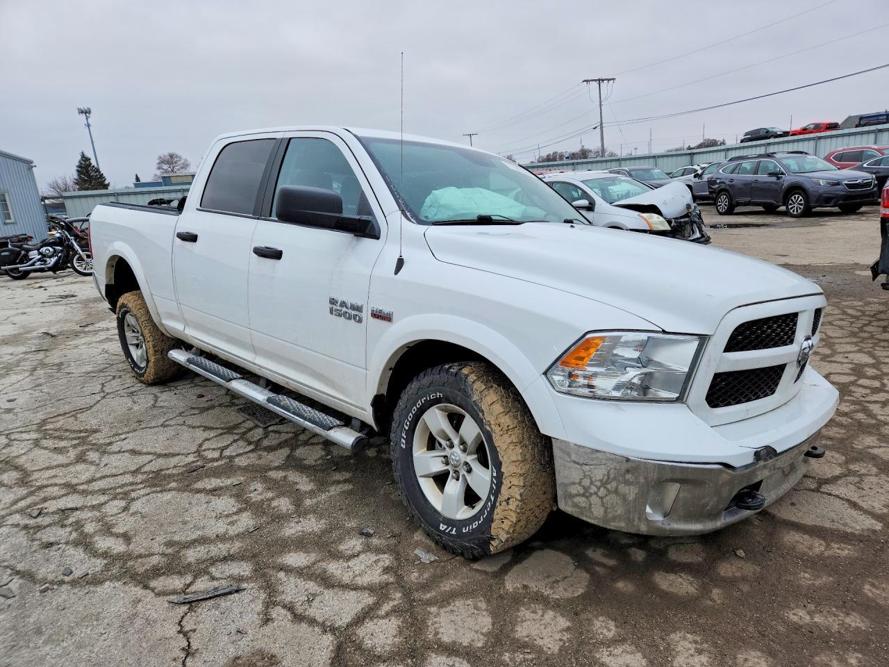 2017 Ram Trucks 1500 SLT