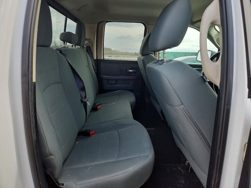 2015 Dodge Ram 1500 slt