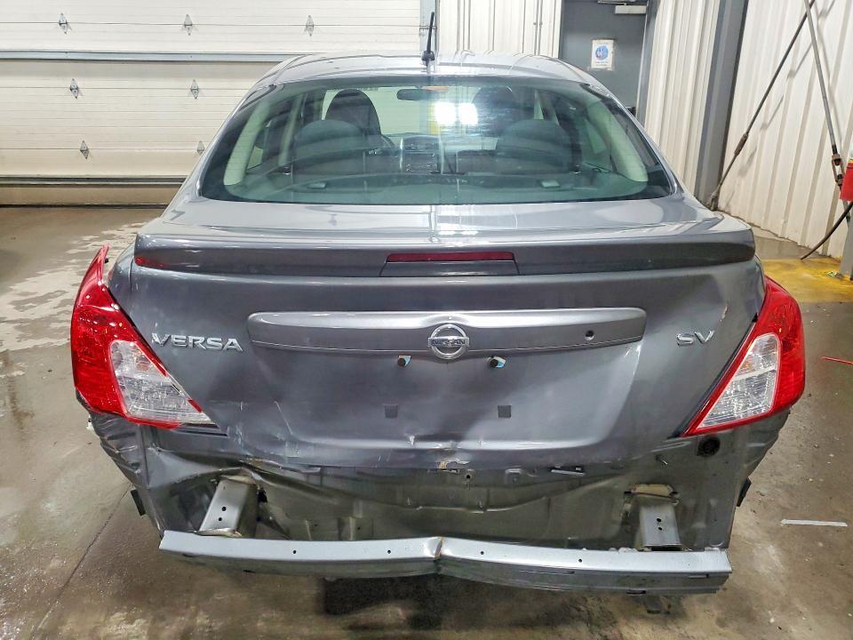 2017 Nissan Versa 1.6 sv