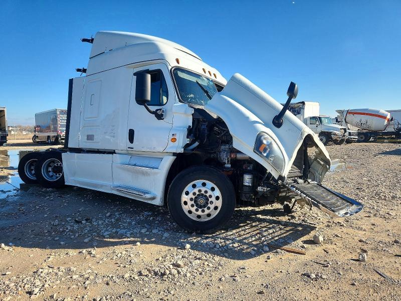 2020 Freigliner Cascadia 125