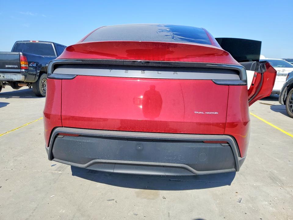2026 Tesla Model y