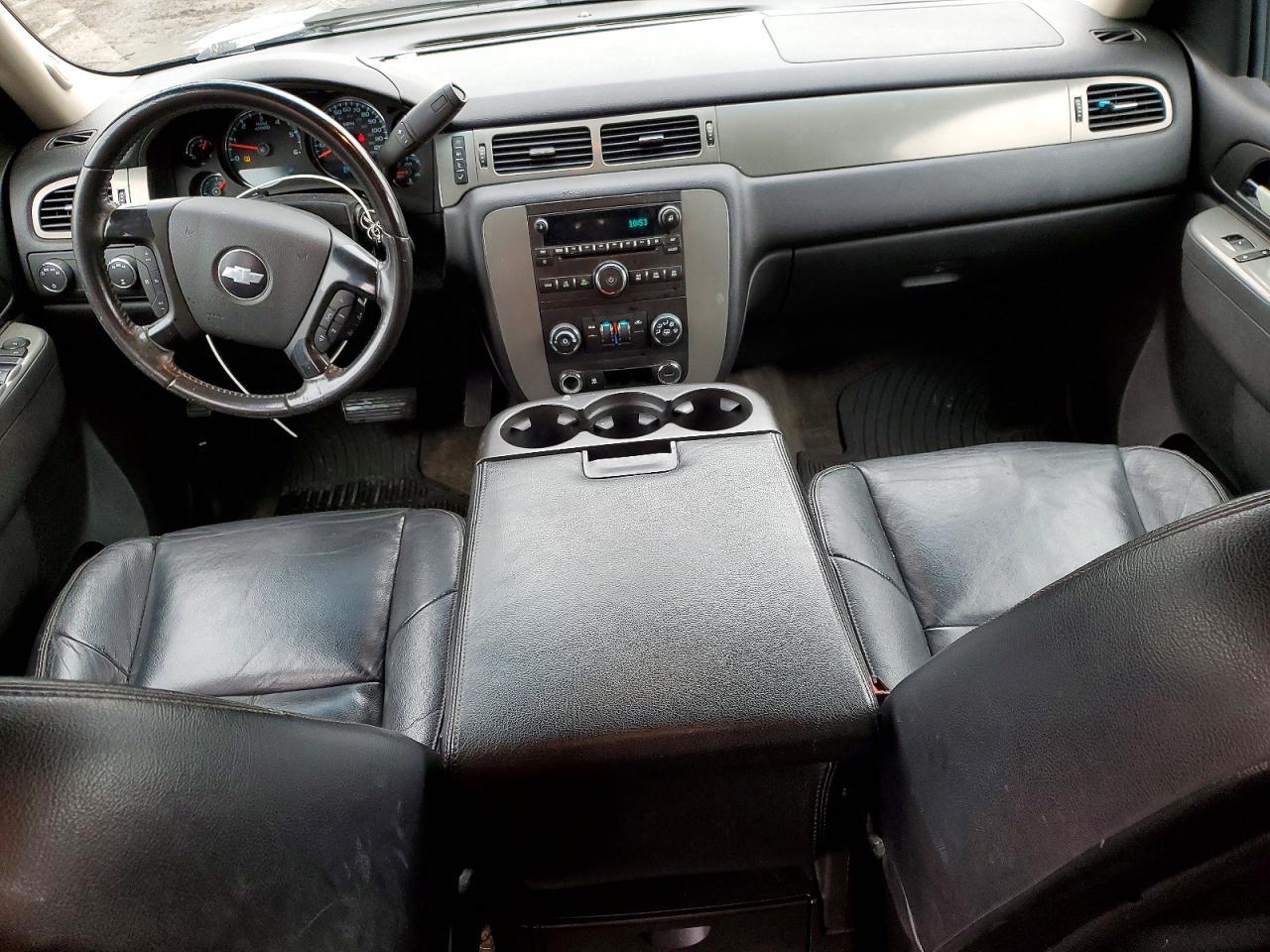 2010 Chevrolet Suburban K1500 ls