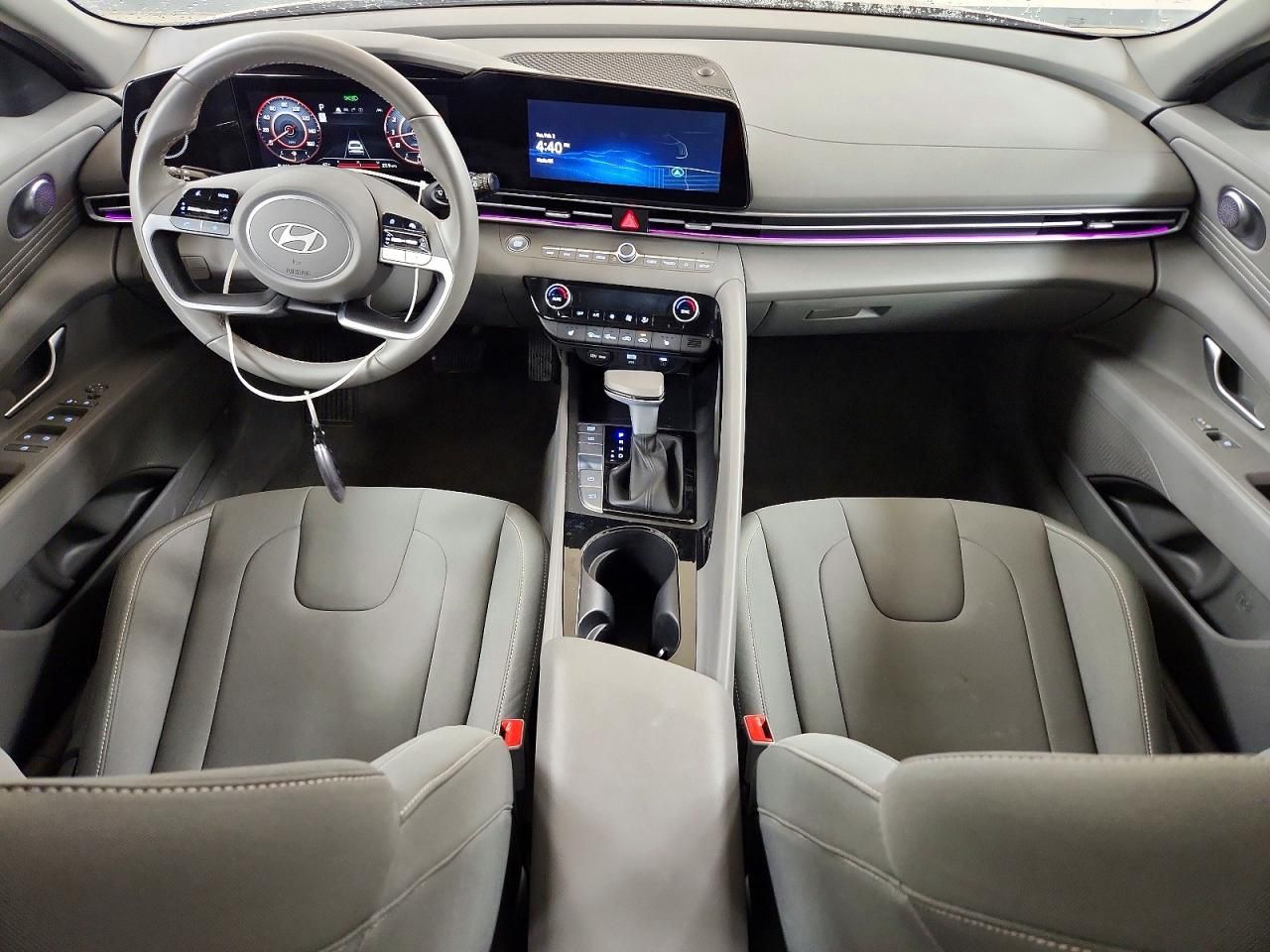 2025 Hyundai Elantra sel