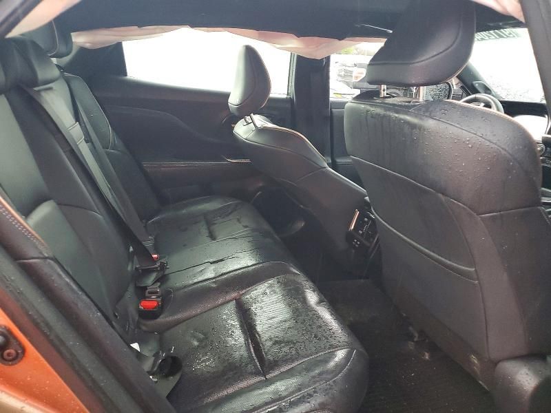 2025 Toyota Crown xle