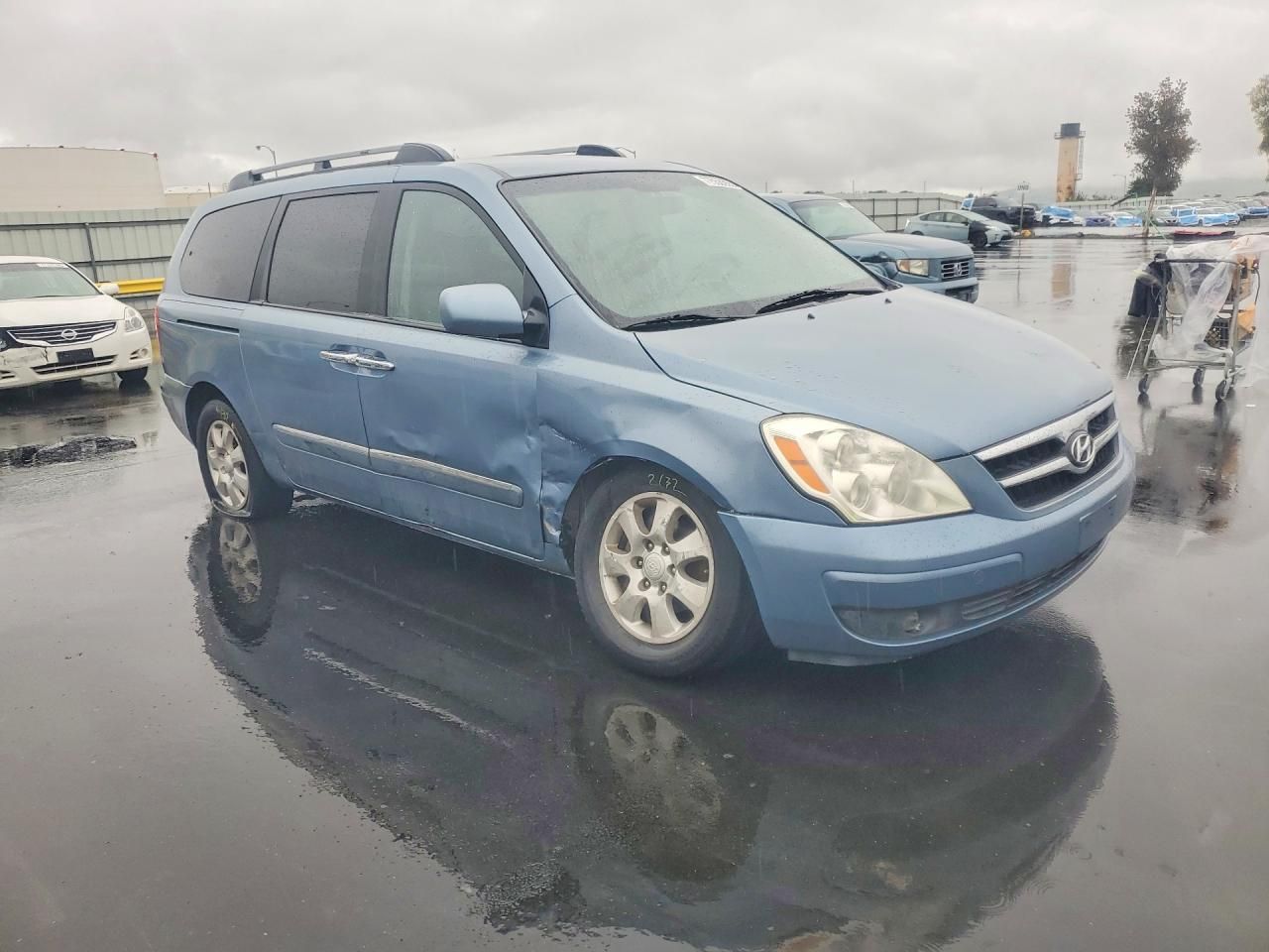 2008 Hyundai Entourage gls