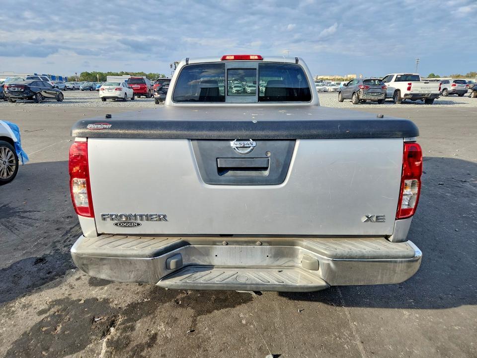 2006 Nissan Frontier xe