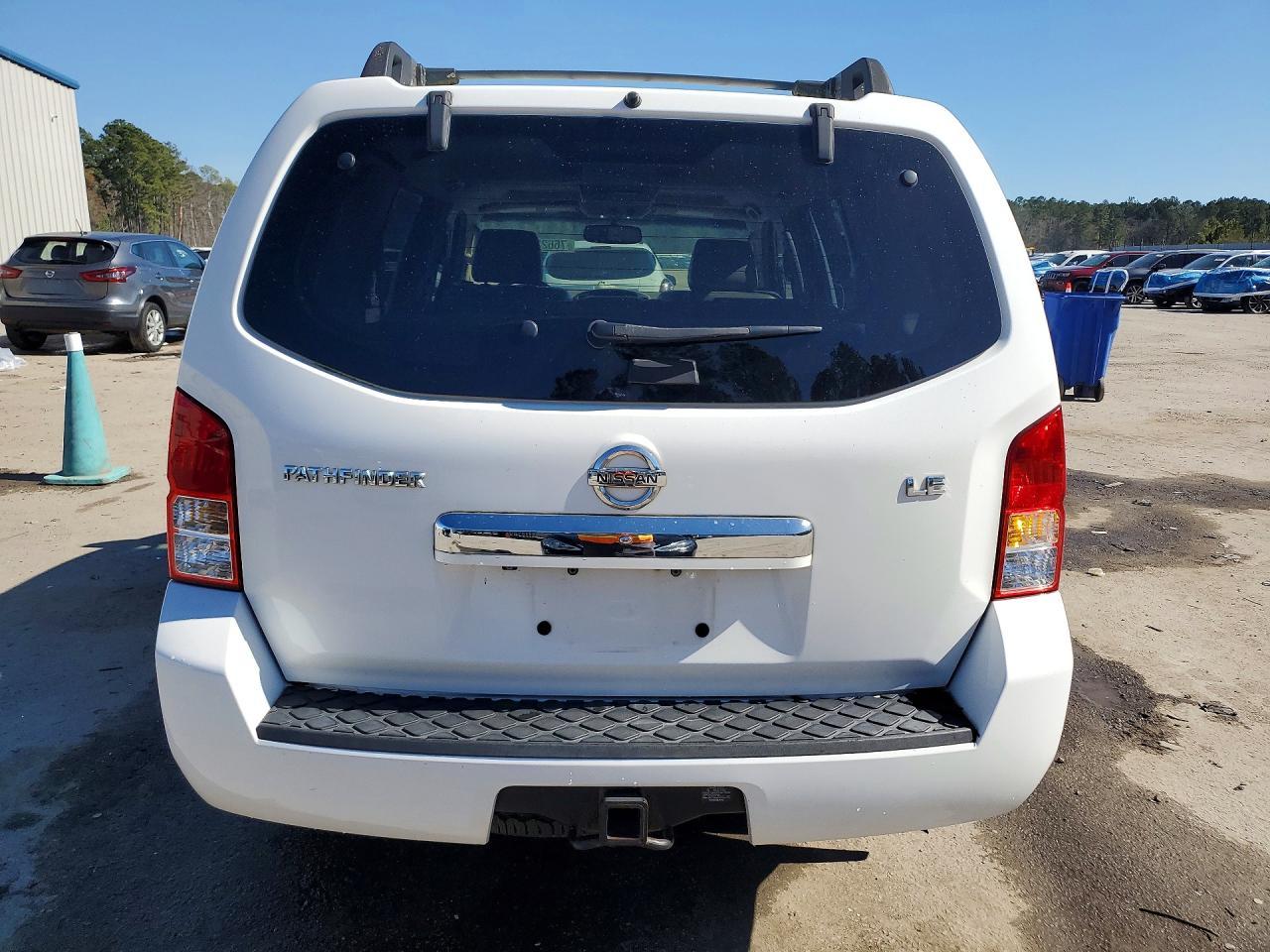 2008 Nissan Pathfinder s