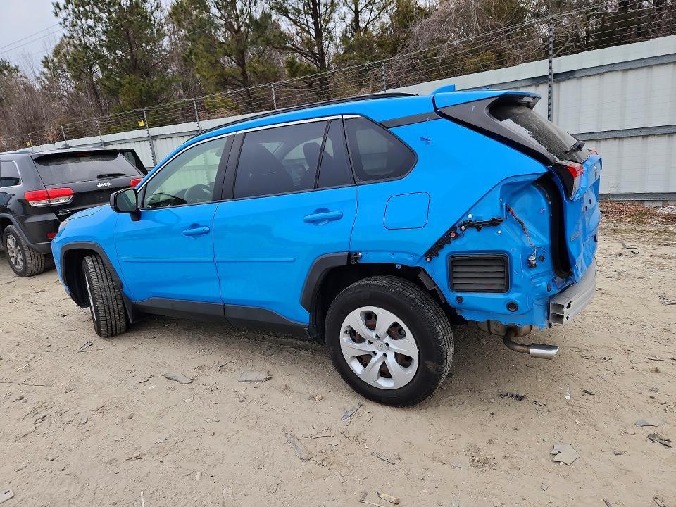 2020 Toyota Rav4 le