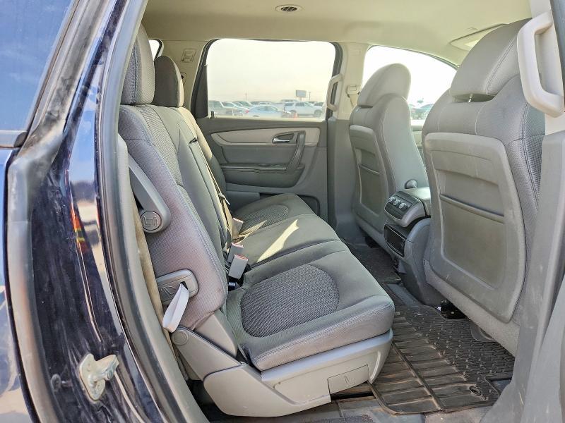 2017 Chevrolet Traverse ls