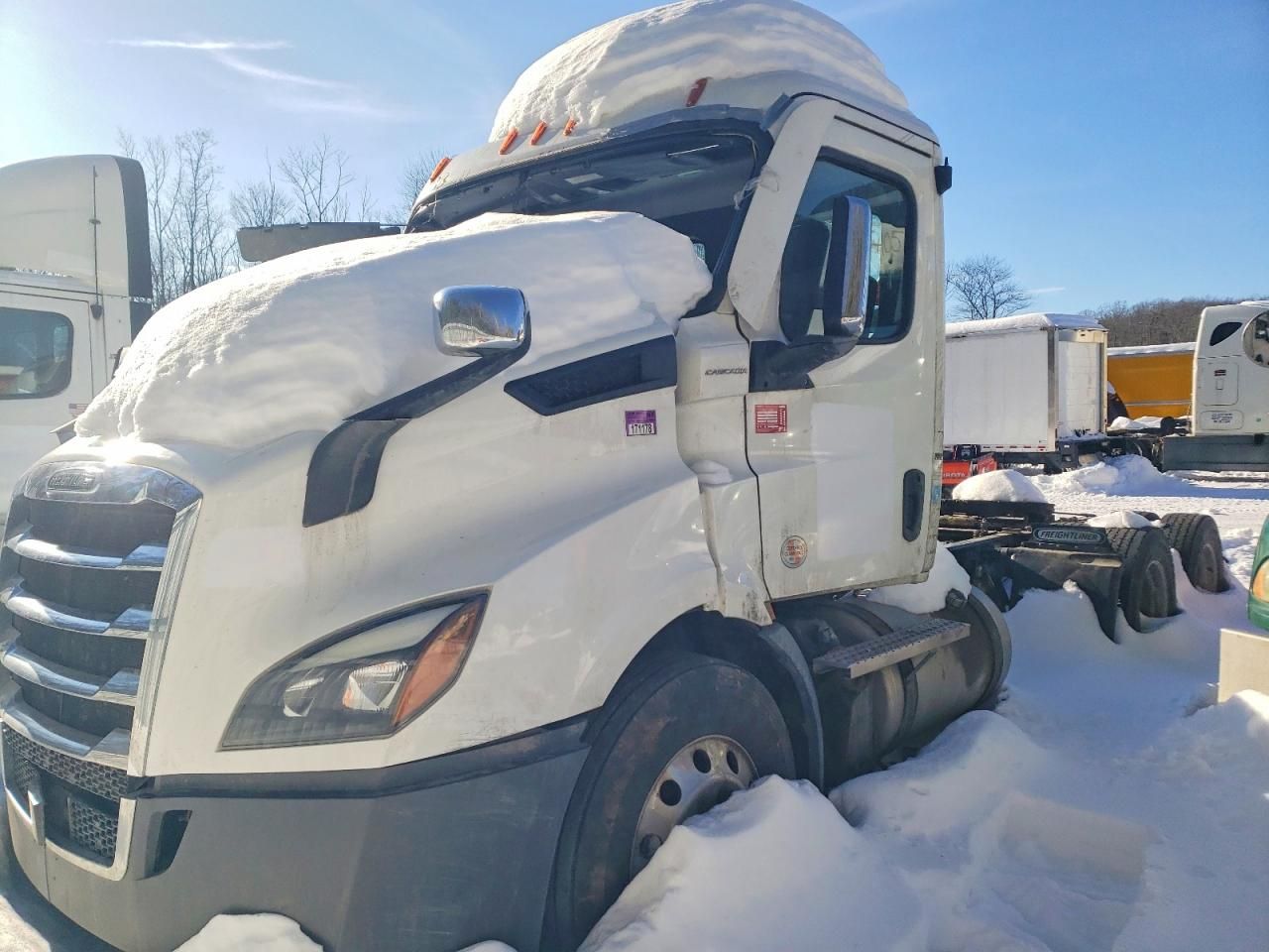 2022 Freightliner Cascadia 116 Semi Truck