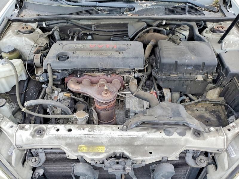 2004 Toyota Camry le