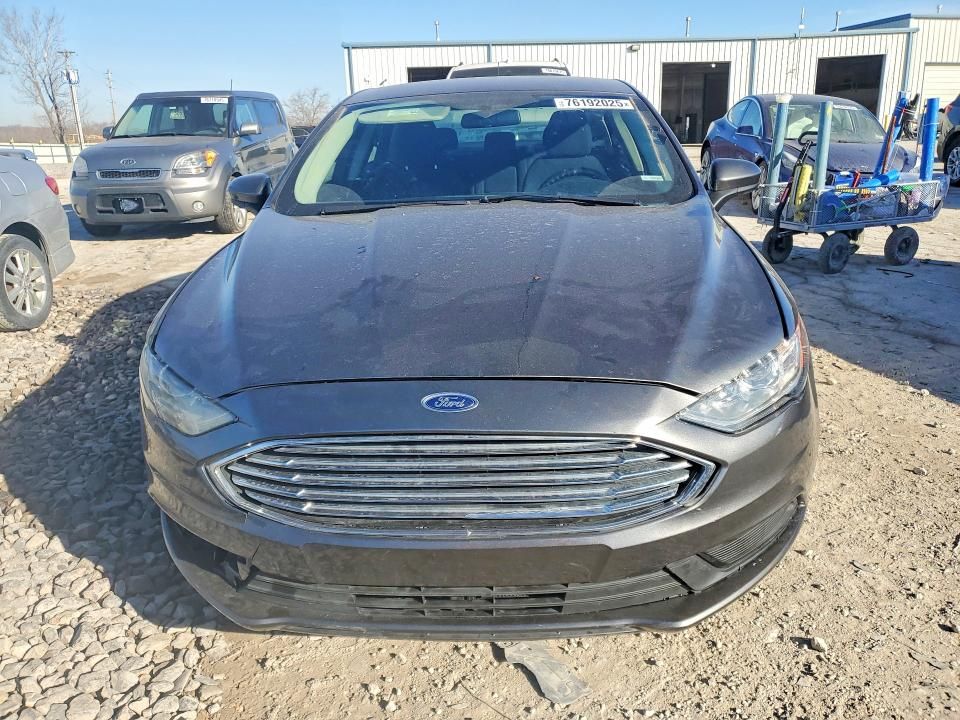 2017 Ford Fusion se