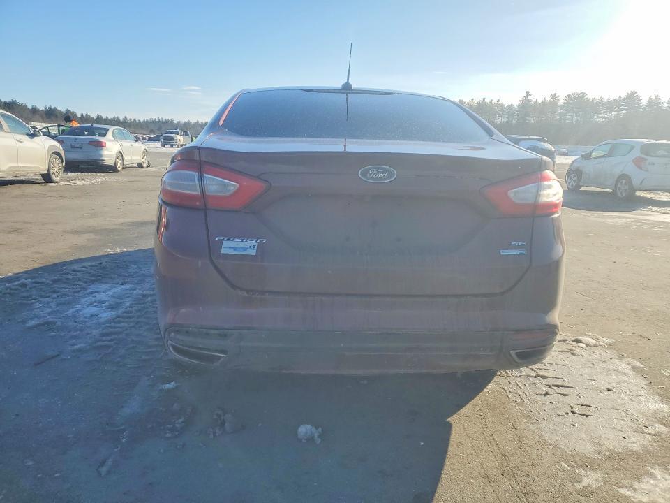 2016 Ford Fusion se