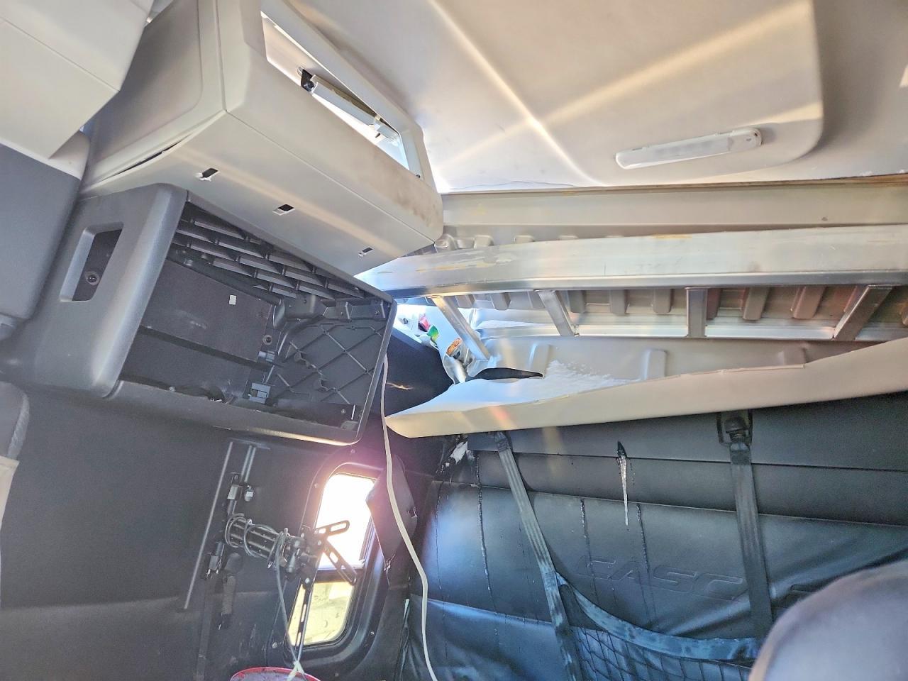 2023 Freightliner Cascadia 126 Semi Truck