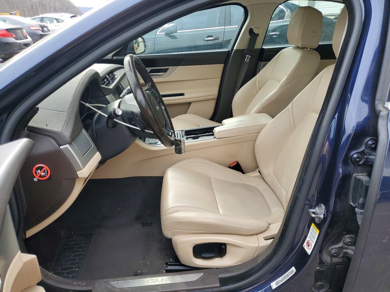 2016 Jaguar Xf Premium