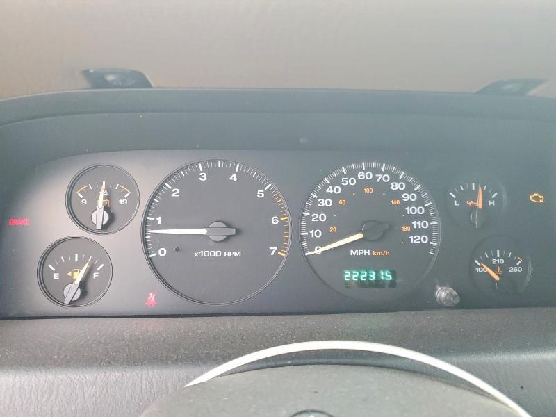 2004 Jeep Grand Cherokee Laredo