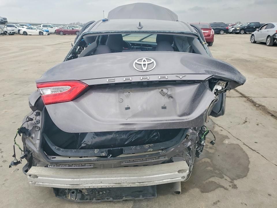 2020 Toyota Camry le