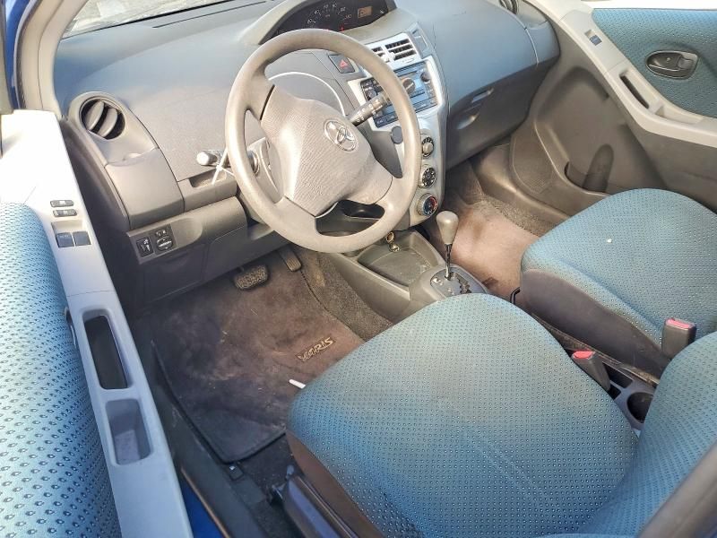 2007 Toyota Yaris 2D