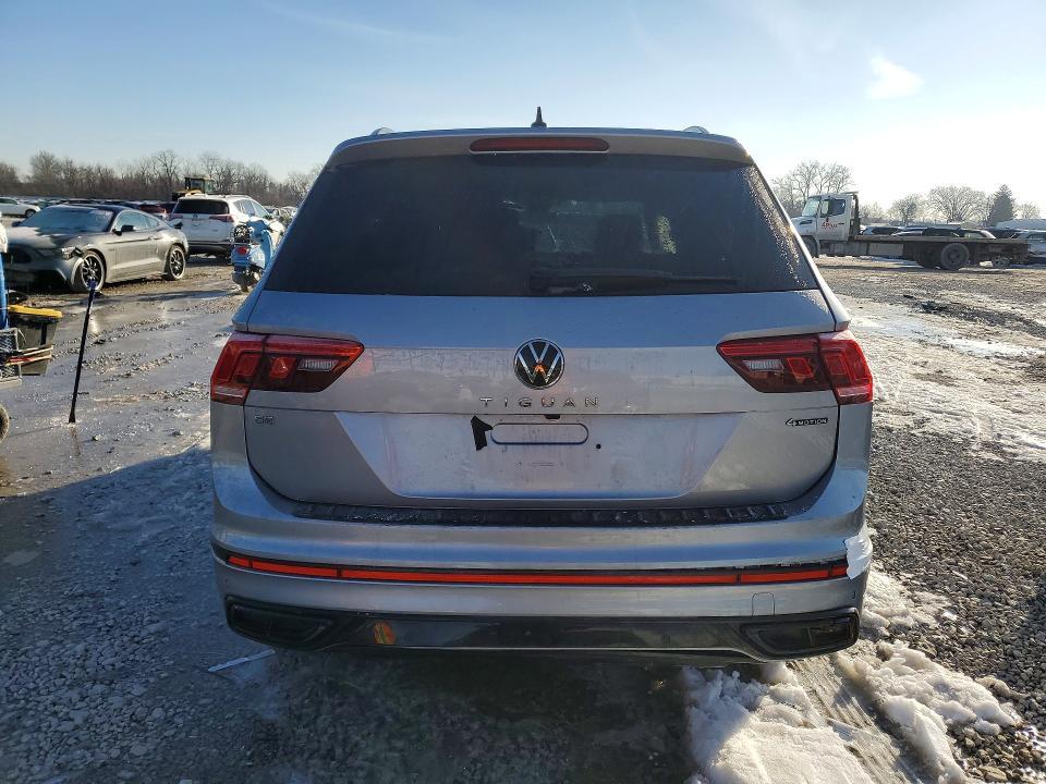 2023 Volkswagen Tiguan se R-line Black