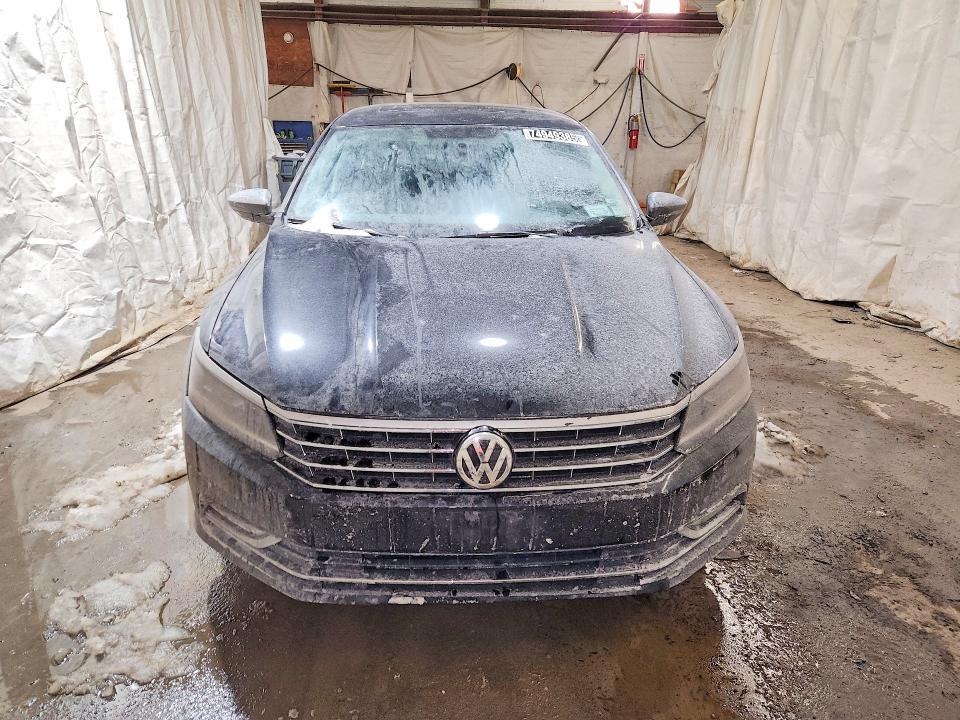 2018 Volkswagen Passat se
