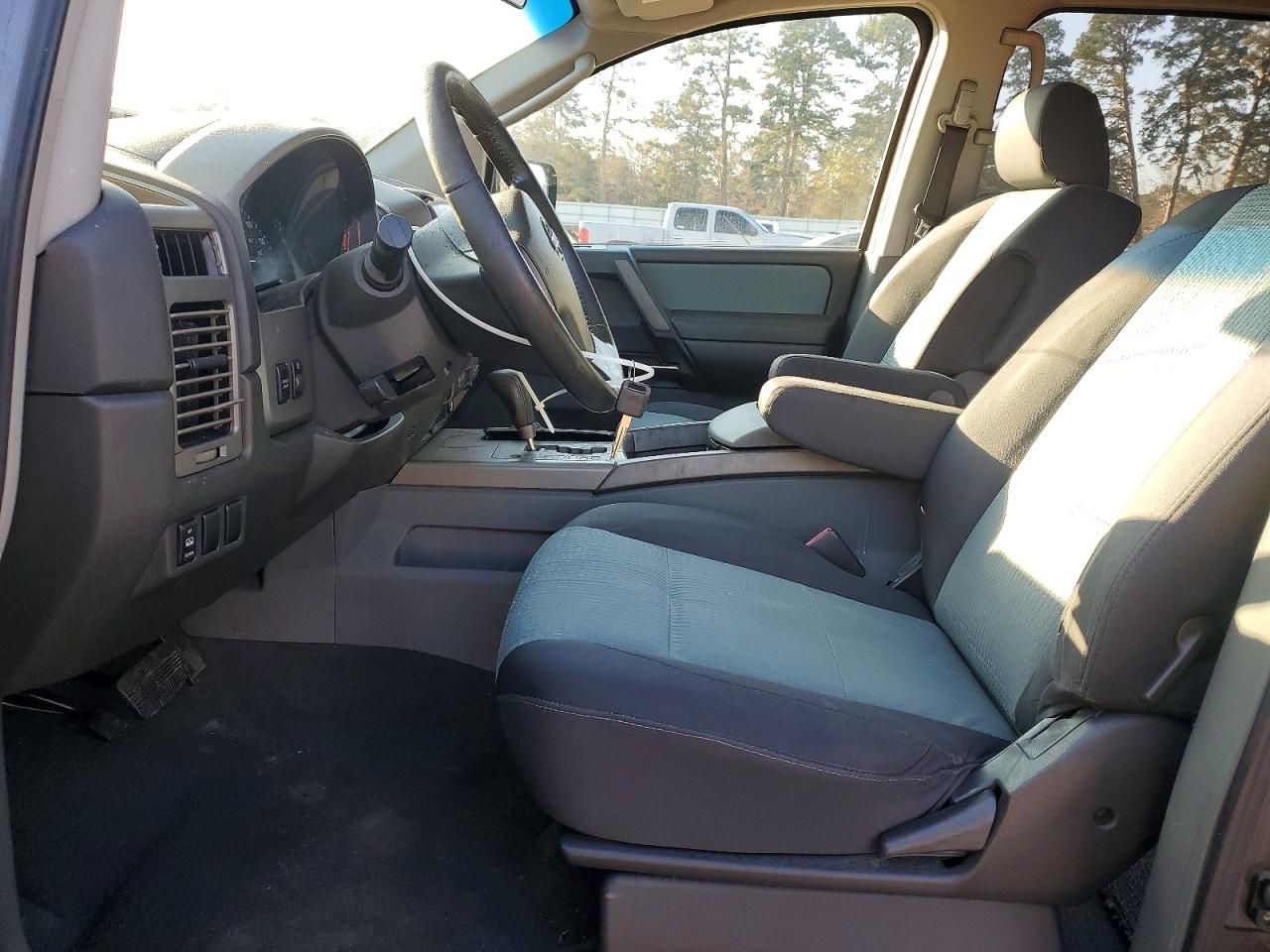 2006 Nissan Titan xe