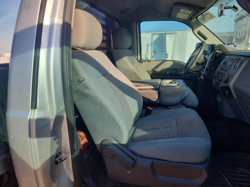 2014 Ford F450 Super Duty Flatbed Truck