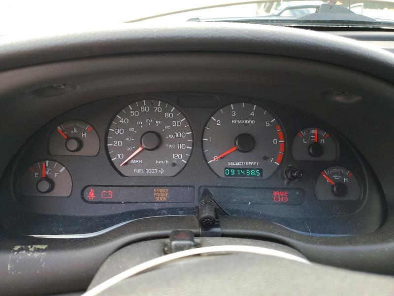 2000 Ford Mustang