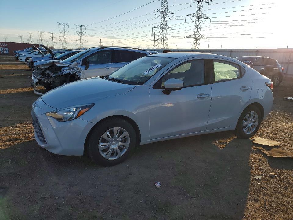 2019 Toyota Yaris l