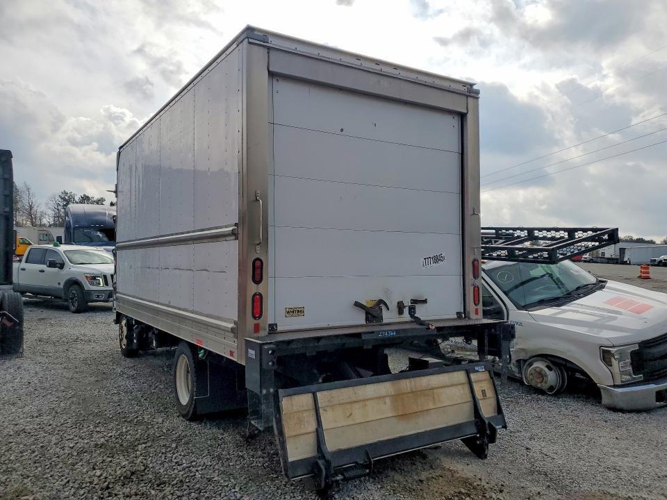 2019 Isuzu NRR Refrigerated BOX Truck