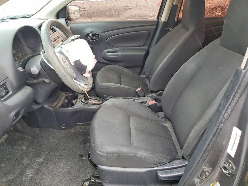 2016 Nissan Versa 1.6 s