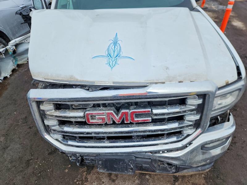 2017 GMC Sierra K1500 slt