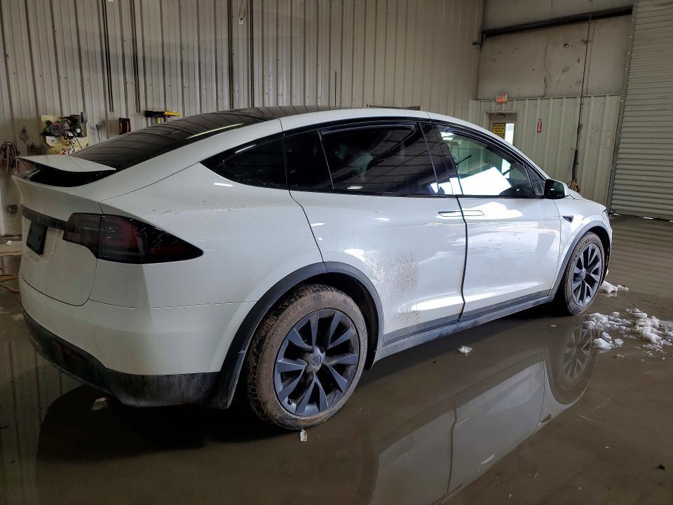 2024 Tesla Model x
