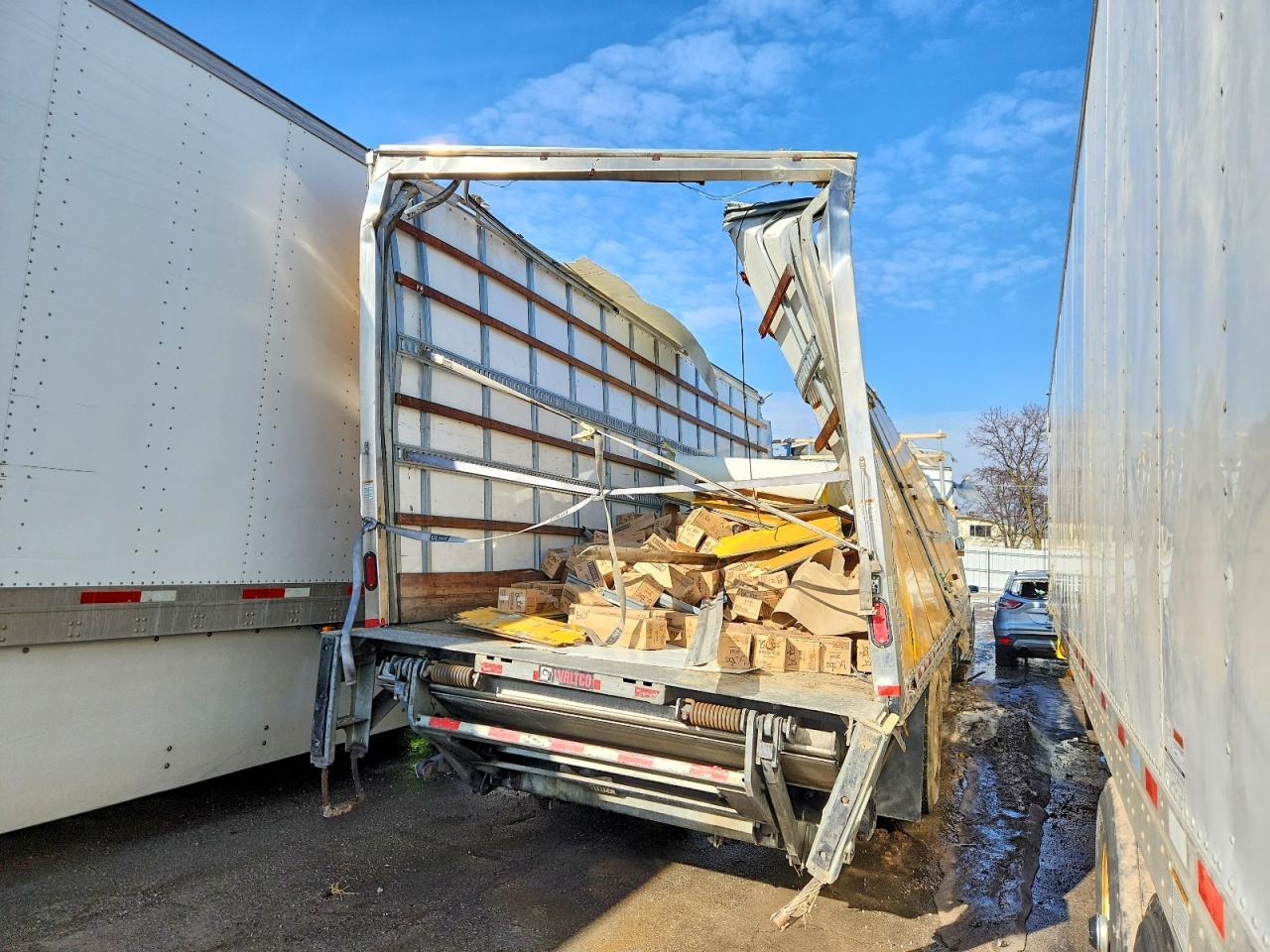2019 International MA025 BOX Truck