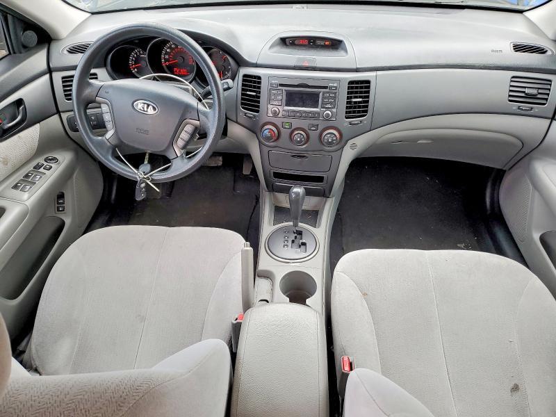 2010 KIA Optima lx